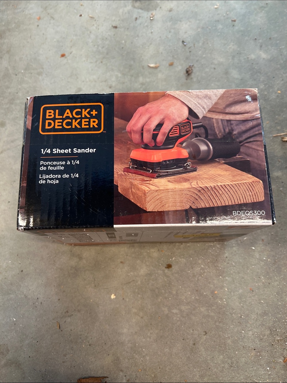 Black + Decker 1/4 Sheet Sander